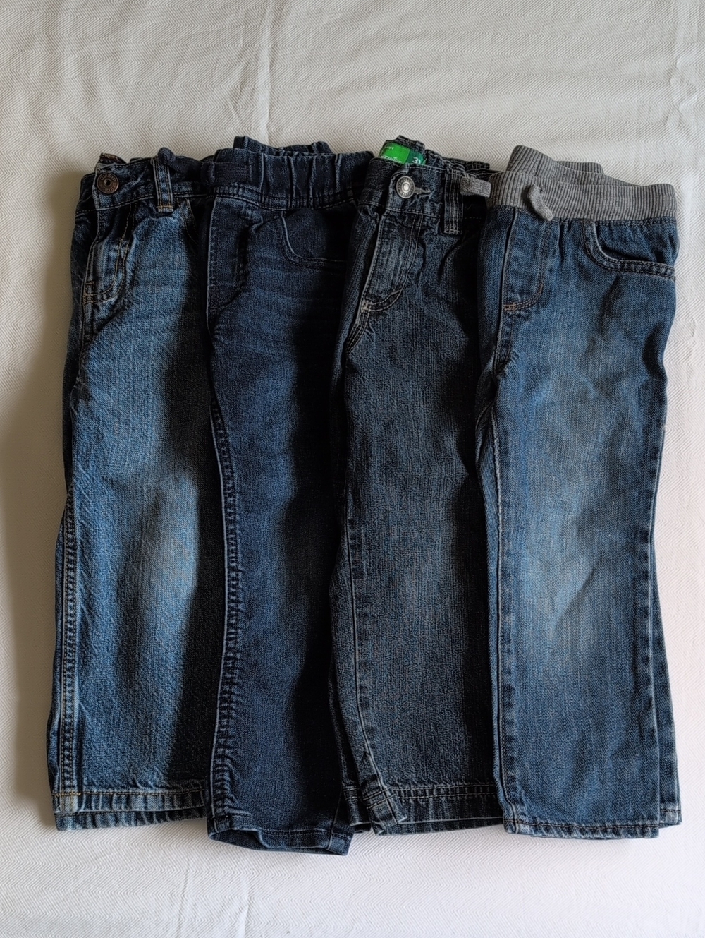 Size 3T Boys Classic Denim & Pull On Play Jeans Bundle Lot (4 Pack)